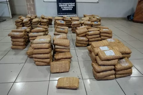 Incautan más de 300 paquetes de droga en La Chorrera 