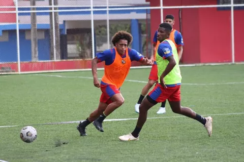Panamá va por un resultado positivo contra Costa Rica 
