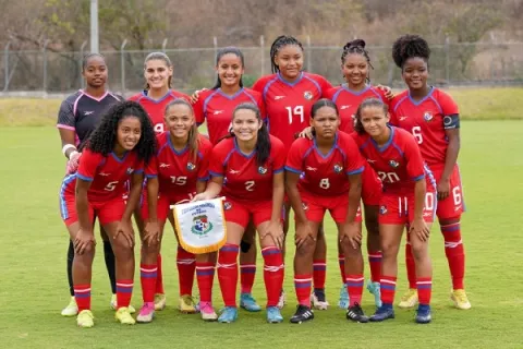 Panamá y El Salvador a la final Sub-19 de UNCAF