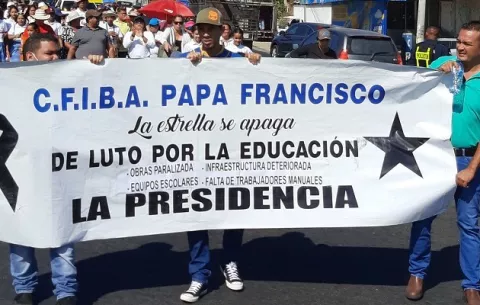 Acudientes del colegio Papa Francisco esperan respuestas