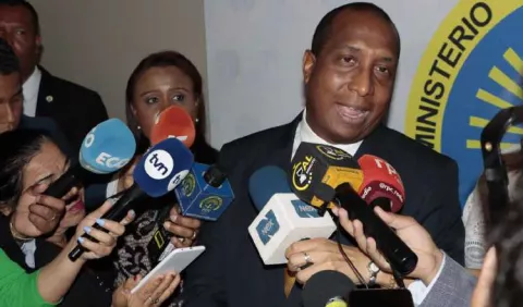 Cuestionan proceder en investigación acerca de pérdida de Fentanilo