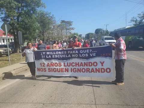 Una primera semana de clases llena de protestas
