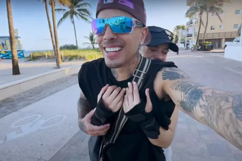 Rosalía y Rauw Alejandro se comprometen: '¡Te amo!'