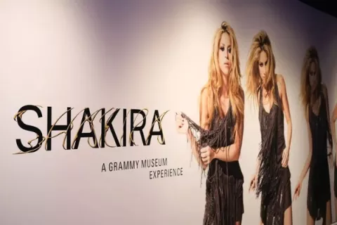 Museo de los Grammy rompe ideas preconcebidas de Shakira
