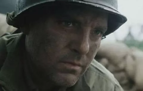 Fallece Tom Sizemore, actor de 'Rescatando al soldado Ryan'