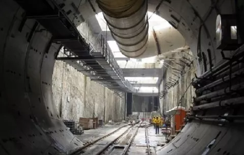 ¿Qué tan seguro es el túnel del metro que irá bajo el Canal?