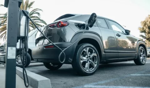 ¿Dónde cargaré mi auto? El tema que preocupa a la hora de pensar en adquirir  un  vehículo eléctrico