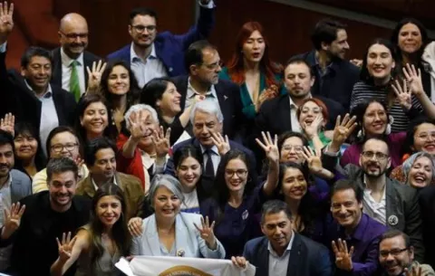 Parlamento chileno aprueba reducir la jornada laboral