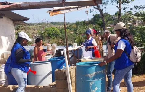 Intensifican acciones para bajar casos de dengue en Colón 