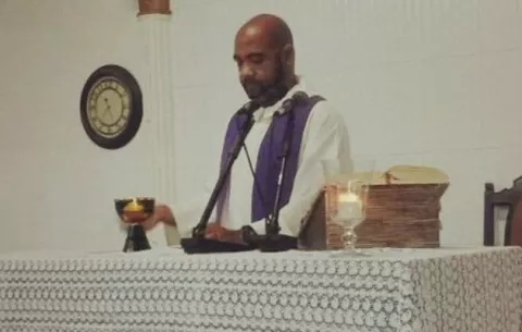 Régimen de Nicaragua expulsa a sacerdote panameño