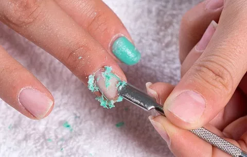 ¿Cuáles son los peligros menos conocidos del esmalte en gel?