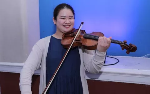 Hina Maeda, violinista japonesa se presentará en Panamá