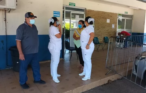Hospital Luis Chicho Fábrega inundado por rotura de tubería