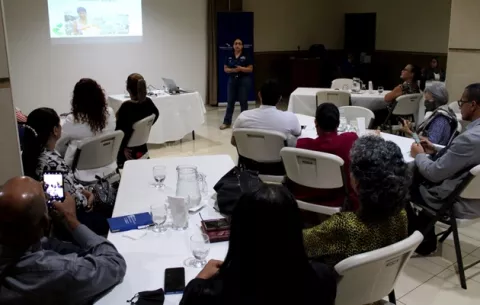Presentan proyectos de reciclaje a sociedad civil chiricana
