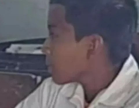 Muere estudiante en comarca, al caerle roca encima
