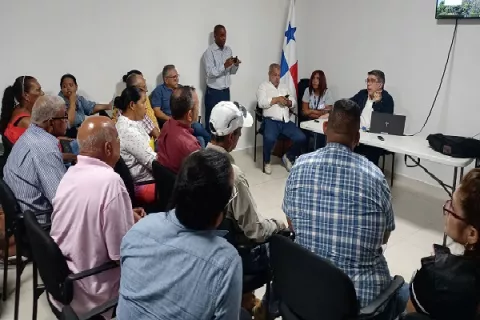 Cuestionan sectorización y residentes del Oeste piden agua
