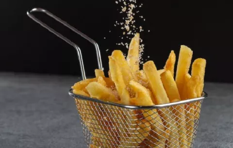 Papas fritas se relacionarían con la ansiedad y depresión