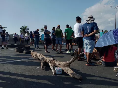 Brecha en infraestructura tiene a miles como gorgojos