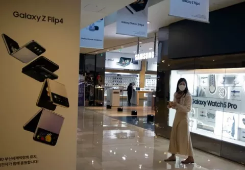 Samsung baja producción de chips por balance negativo 