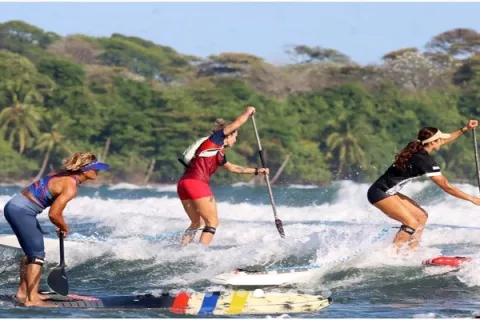 Surf panameño consigue boletos para Panamericanos 2023