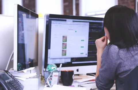 El 53% de los istmeños disfruta su trabajo, según encuesta