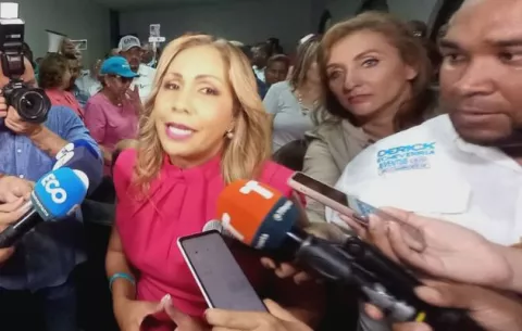 Yanibel Ábrego va por la presidencia de Cambio Democrático