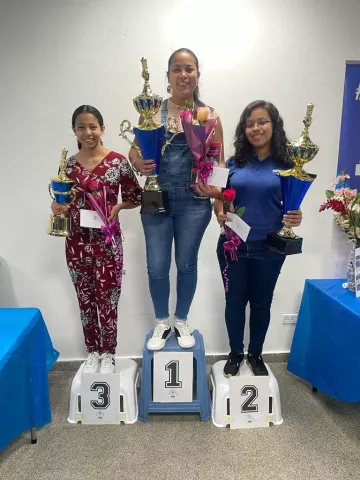 Sánchez y Barría, campeones nacionales de Ajedrez 2023.