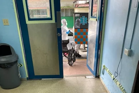 Hombre recibe un tiro mientras buscaba cangrejos en Colón