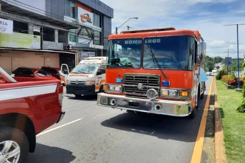 Bomberos no firmarán permisos para productos peligrosos