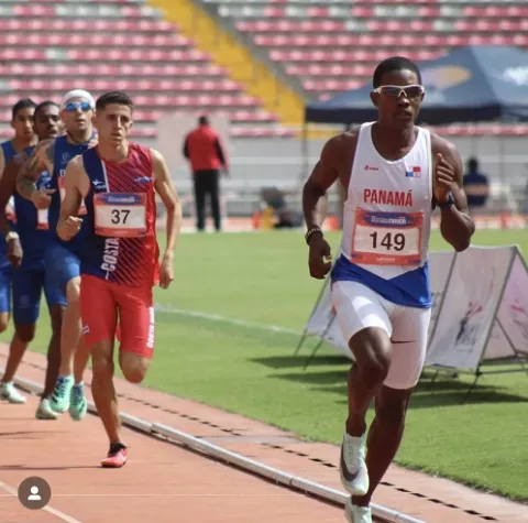 Chamar Chambers impone nuevo récord centroamericano