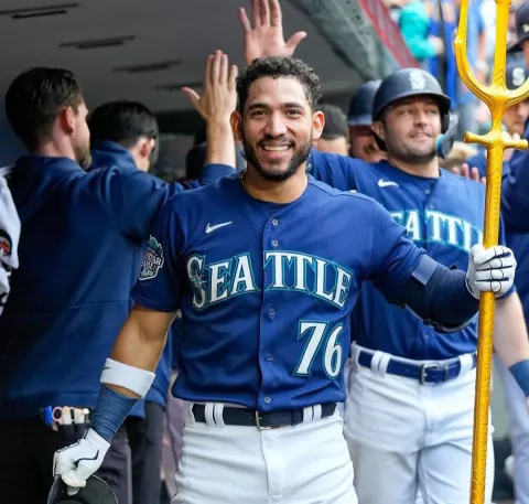 José 'Chema' Caballero se divierte con su juego en Seattle