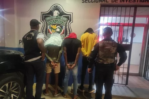 Caen presuntos homicidas de dominicana en Villas del Caribe