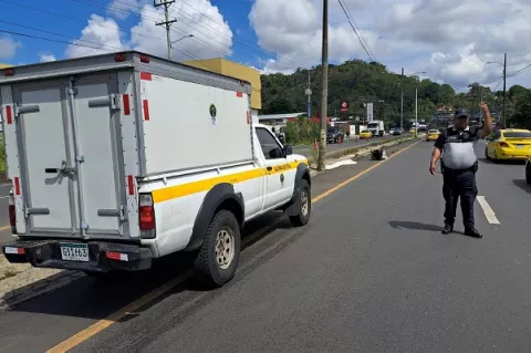 Atropellan a un recolector en Colón, el responsable se fuga 