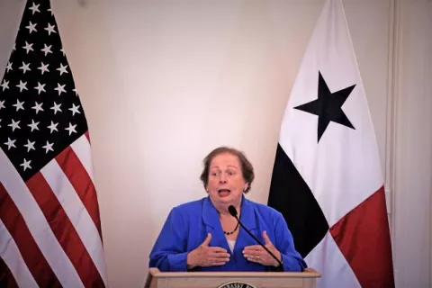EE.UU. dona equipo militar a Panamá para reforzar frontera