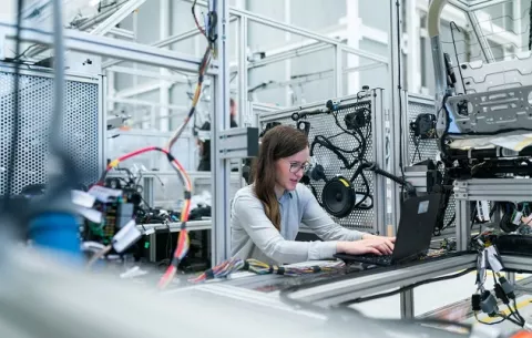 Empleos en América Latina se encaminan a un perfil STEM