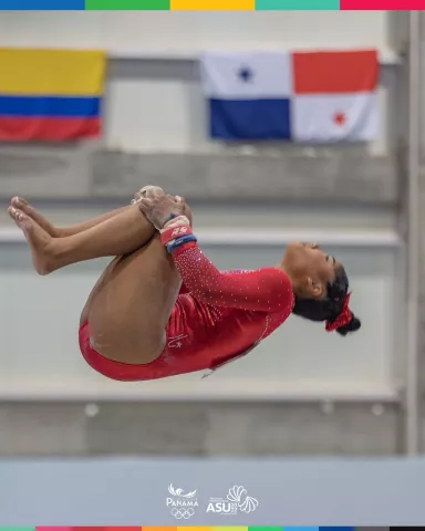 Gimnastas panameñas apuntan muy alto