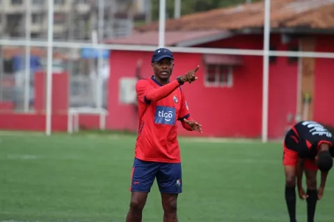 Japón será un partido especial para Jorge Dely Valdés