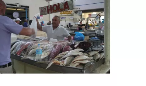 Los panameños se privan de comprar carne, pescado y pollo por la falta de dinero 