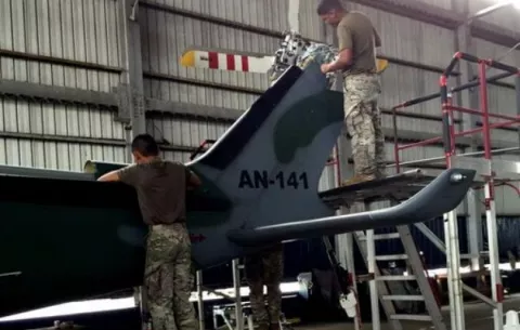 $20 millones para mantenimiento de aeronaves del Senan