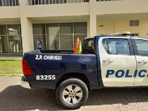 Adulto mayor detenido por abusar de una menor de edad 
