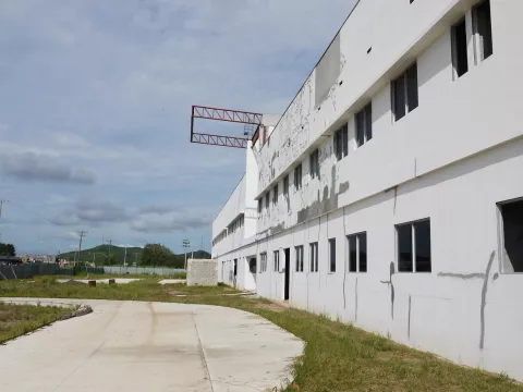 CSS adjudica construcción de última policlínica paralizada 