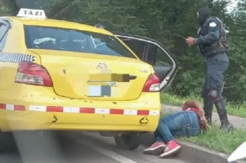Detienen a dos personas en Bugaba, sospechosas de robo