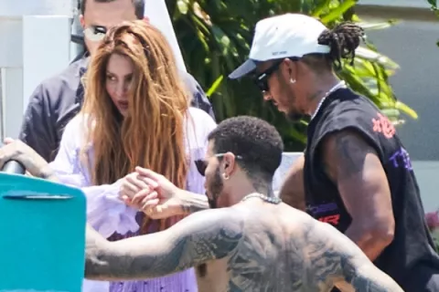 Shakira es captada en otra salida con Lewis Hamilton