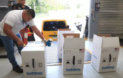 Panamá recibe 14,400 dosis de vacunas bivalentes