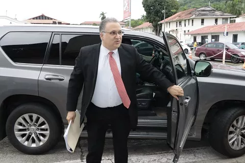 Presentan denuncia administrativa contra la juez Baloisa Marquínez