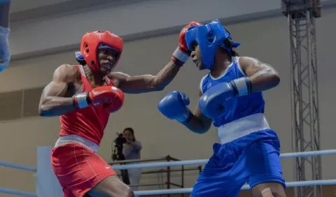 Atheyna Bylon  va por  la presea de oro en  El Salvador