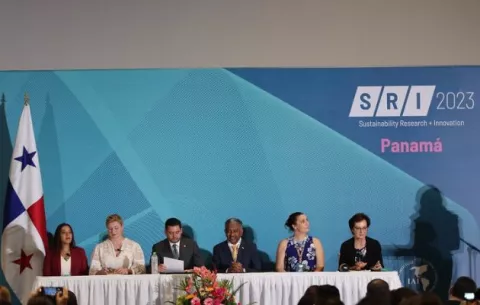 Expertos analizan en Panamá los desafíos del cambio global