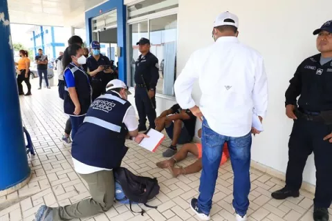 Comisión busca diálogo con manifestantes en Bocas del Toro