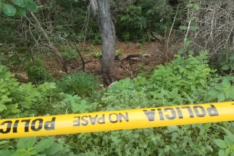 Hombre hallado en una maleta en El Caño murió hace 3 meses