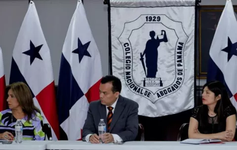 Colegio de Abogados habla de 'faltas graves' en caso New Business